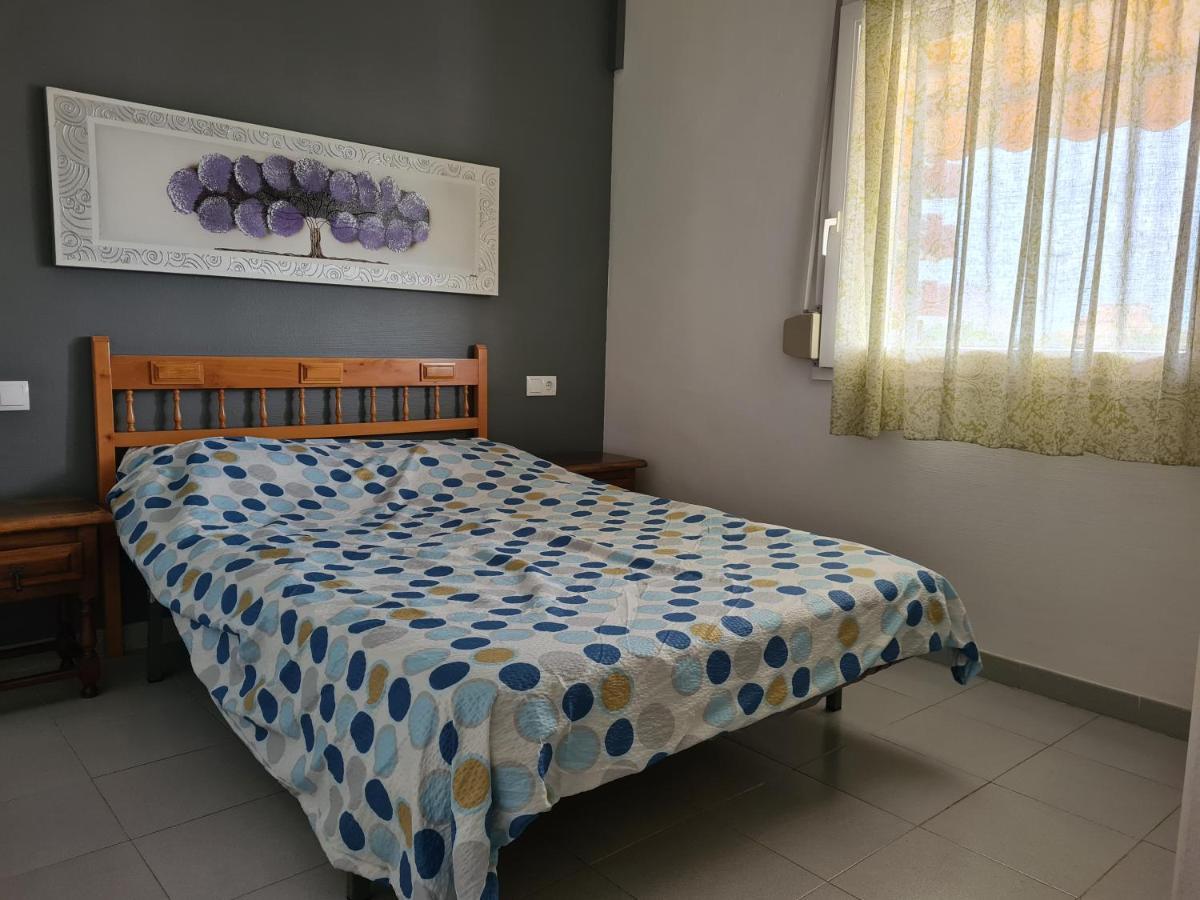 Acogedor Apartamento Vistas Al Mar Roses Bagian luar foto